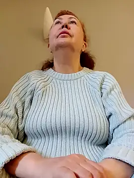 Hottie-Mom online show from 04.23.26