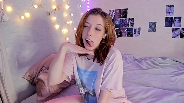 YunaPeace online show from 11.09.25