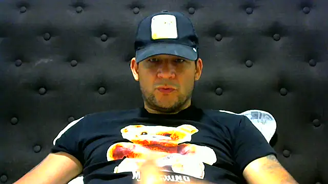 Snapshot of altenori112 chatting on 02.05.25 altenori112 online show from 02.05.25