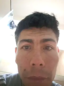 Snapshot of dannnyhot24 chatting on 05.27.26 dannnyhot24 online show from 05.27.26