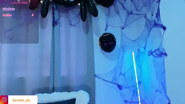 roxy pk  online show from 10.28.25