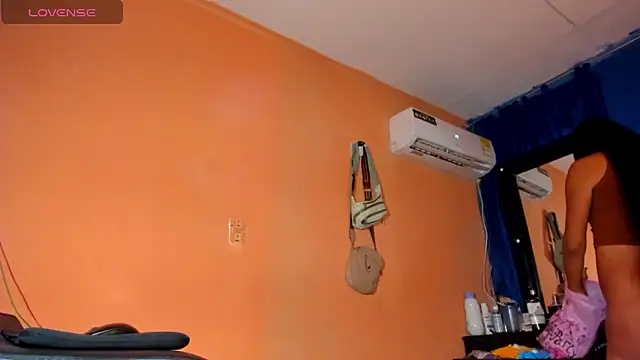 Sammybitchx online show from 11.29.25