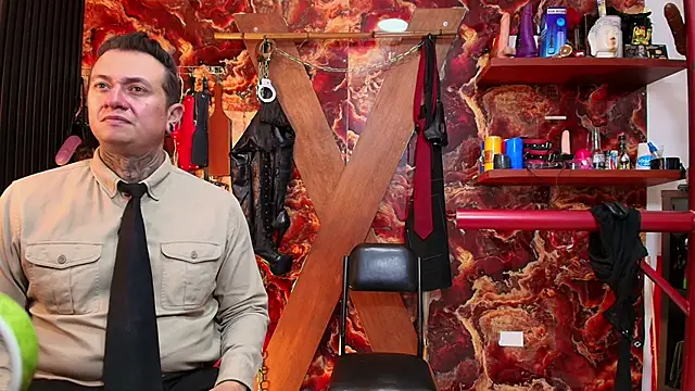 boy n girl online show from 10.23.25