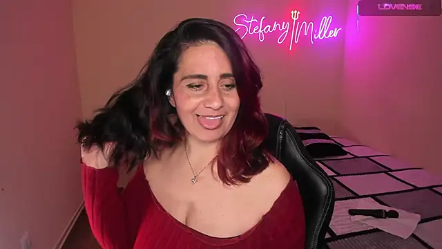 Snapshot of stefany_miller77 chatting on 03.23.25 stefany miller77 online show from 03.23.25