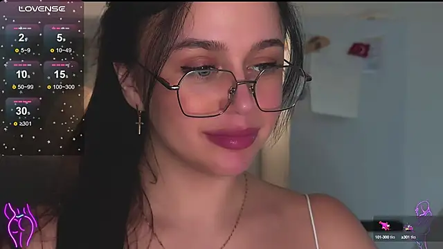 Megan Nilson online show from 02.17.25