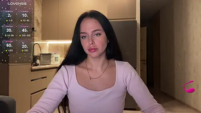 Megan Nilson online show from 04.13.26