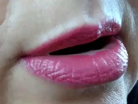 Kerly Doll online show from 01.27.25