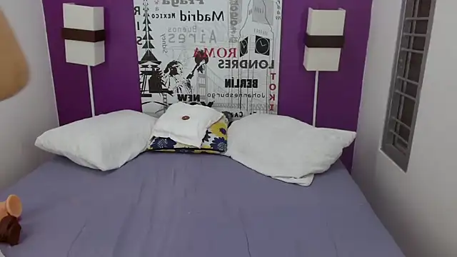 Kerly Doll online show from 02.14.25