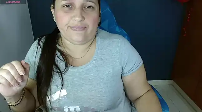 Kerly Doll online show from 02.15.25