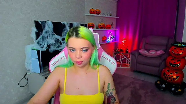 EnergyBunny 1 online show from 10.30.25