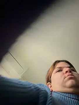 Snapshot of nurse_becky chatting on 11.18.25 nurse becky online show from 11.18.25