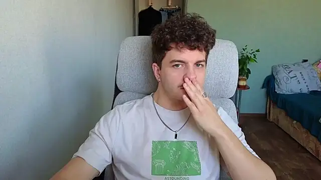 Remy Miles online show from 04.03.26