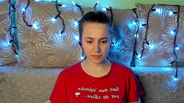 MaggieCake online show from 03.04.26