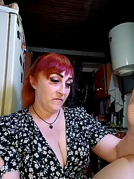 Snapshot of Xelenaxcbbs chatting on 02.08.25 Xelenaxcbbs online show from 02.08.25