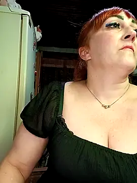 Snapshot of Xelenaxcbbs chatting on 02.24.25 Xelenaxcbbs online show from 02.24.25