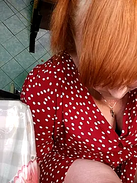 Snapshot of Xelenaxcbbs chatting on 09.28.25 Xelenaxcbbs online show from 09.28.25