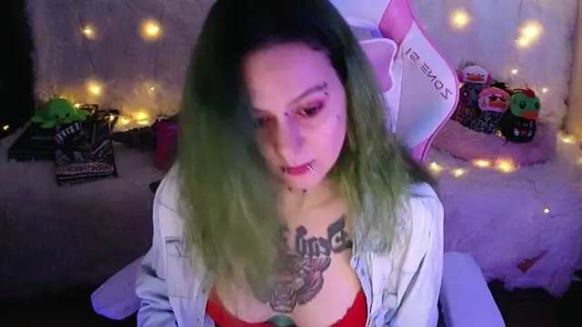 Ginger Stay online show from 04.11.26