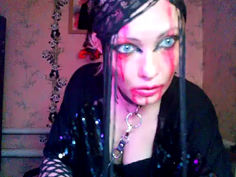 WildMissNiks online show from 10.31.25