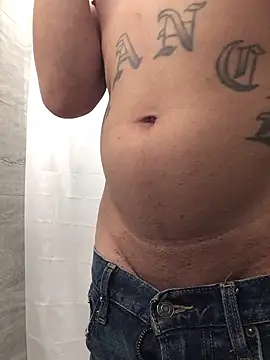 Snapshot of 69RIPsta69 chatting on 03.01.25 69RIPsta69 online show from 03.01.25