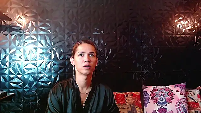 PINK  LOLA1 online show from 03.23.26