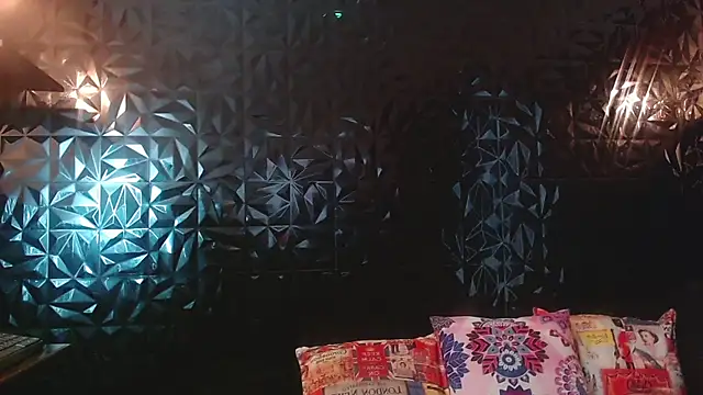 PINK  LOLA1 online show from 04.10.26