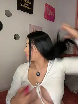 KallyMyller1 online show from 09.26.25