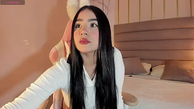 Snapshot of Mariana_sweetest chatting on 03.13.25 Mariana sweetest online show from 03.13.25