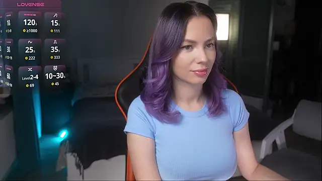 Snapshot of Emberella_ chatting on 10.16.25 Emberella online show from 10.16.25