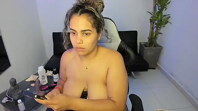 alyssannVhm online show from 01.14.25