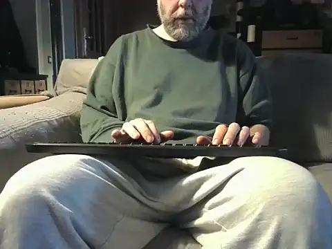 naked bear online show from 02.03.26