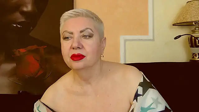 LadyPosh online show from 03.13.25