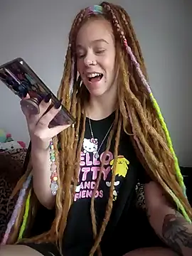 LucidLucy online show from 11.28.25