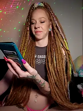 LucidLucy online show from 04.18.26