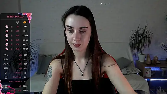 Snapshot of FranceskoJones chatting on 12.05.25 FranceskoJones online show from 12.05.25