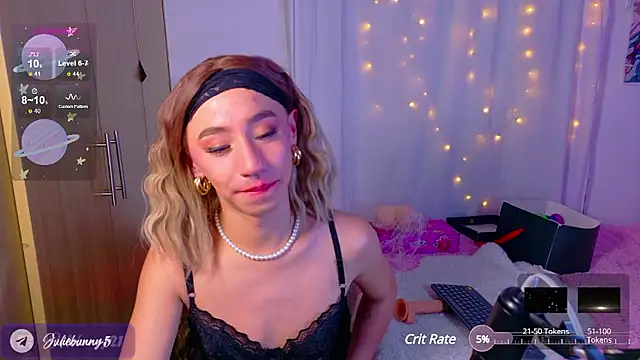 Snapshot of Littlebunny21 chatting on 12.04.24 Littlebunny21 online show from 12.04.24