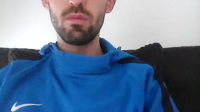 Snapshot of juju156111 chatting on 12.18.25 juju156111 online show from 12.18.25