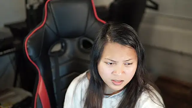 Bubbleliyah online show from 12.18.24