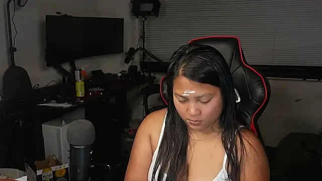 Bubbleliyah online show from 10.28.25