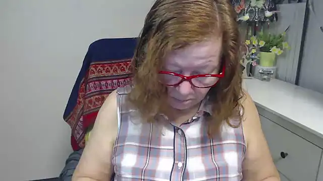 Adelewildx online show from 10.22.25