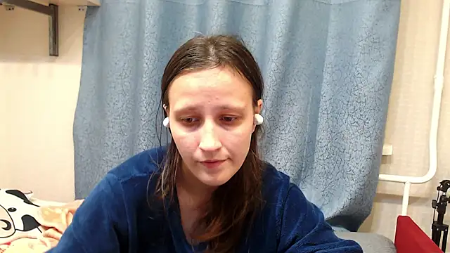 alisacucumber online show from 10.22.25