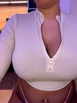 Liiaa online show from 12.17.25