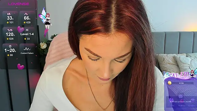 Snapshot of KerryCandy_Girl chatting on 12.13.24 KerryCandy Girl online show from 12.13.24