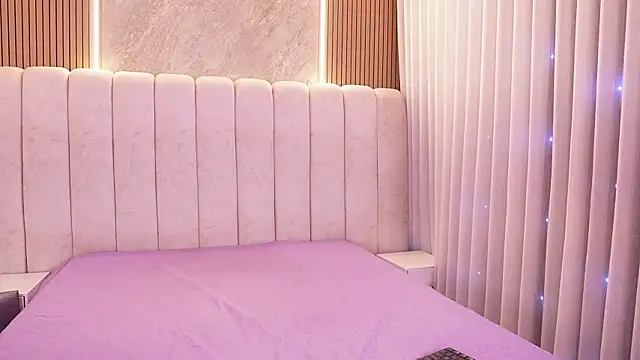 emyli sw  online show from 04.20.26