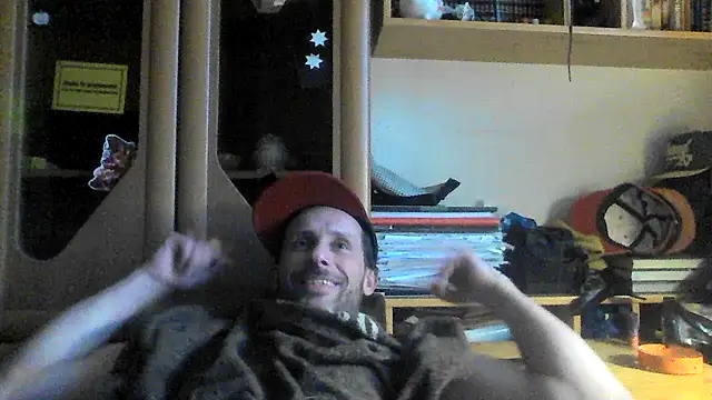 Snapshot of FireFox_Feel chatting on 03.14.25 FireFox Feel online show from 03.14.25