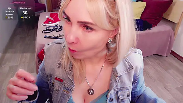  unique cam  online show from 01.06.25