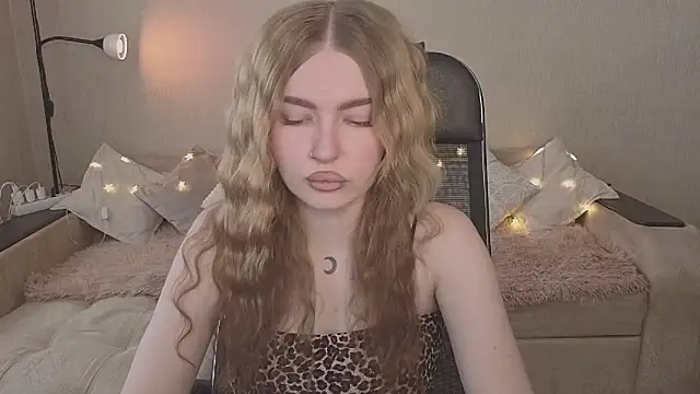 ViolettaLopez online show from 02.21.26