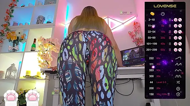 Elena-Marilyn online show from 01.26.25