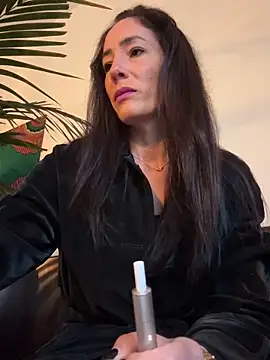 SweeetAlegra online show from 02.09.25