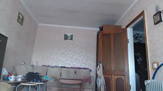 Amy August online show from 01.16.26