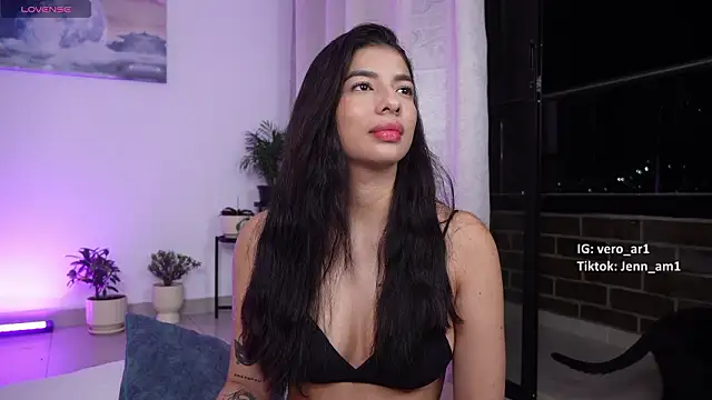 Veronica ar online show from 02.06.26